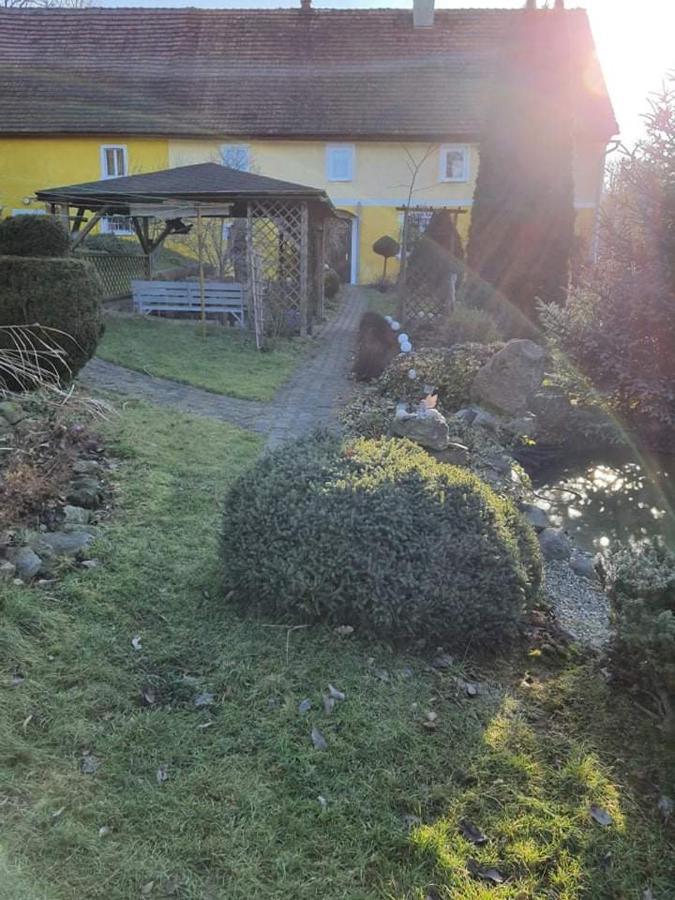 "Agroturystyka Pod Magnolia" Rybnica 33 Exterior photo